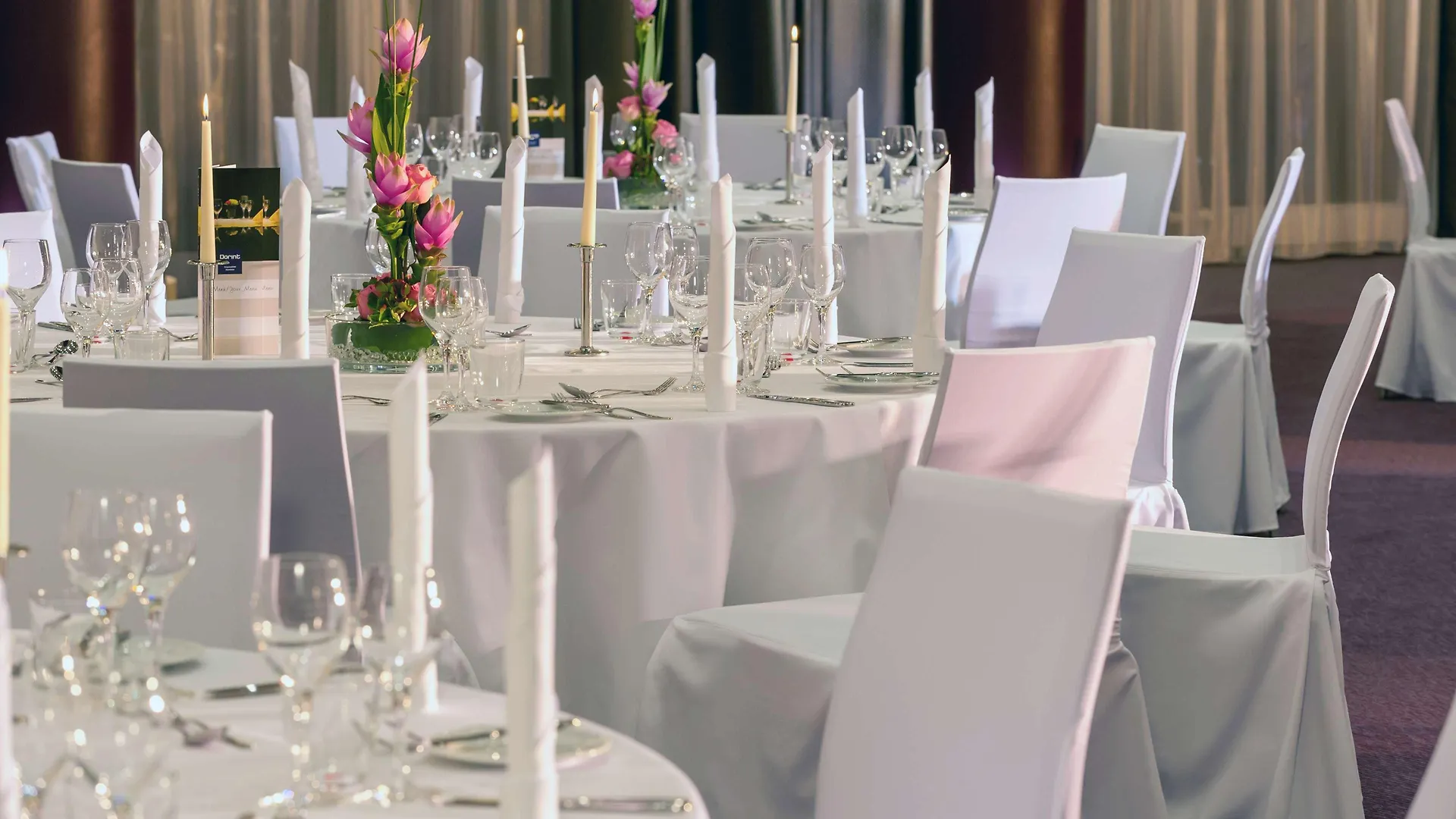 Отель Dorint Kongresshotel Мангейм